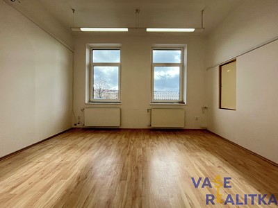 Pronájem komerčního prostoru, 23 m² (2 z 4)