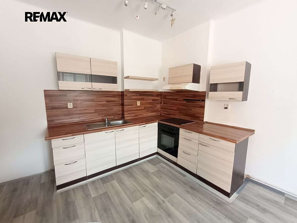 Pronájem bytu 2+1 81 m²