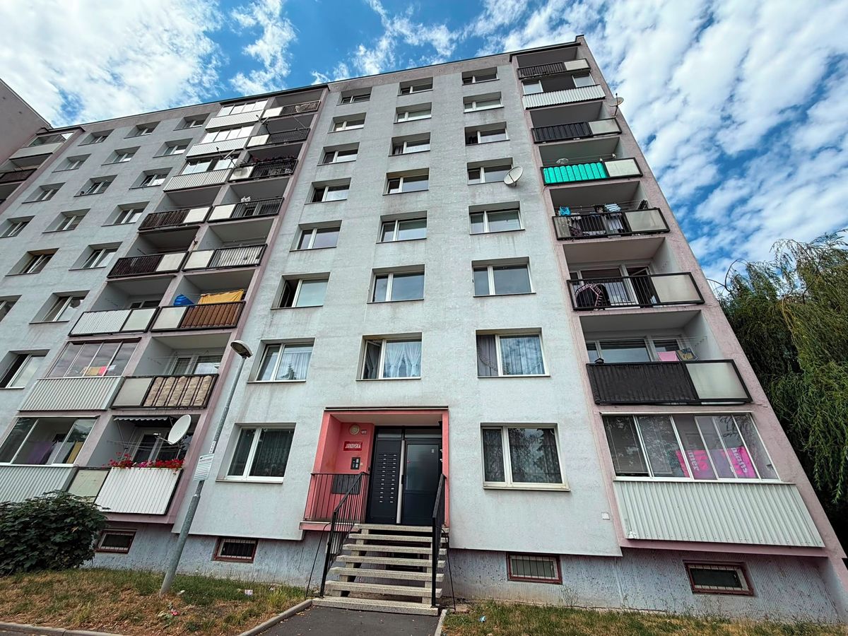 Pronájem bytu 1+1 35 m²