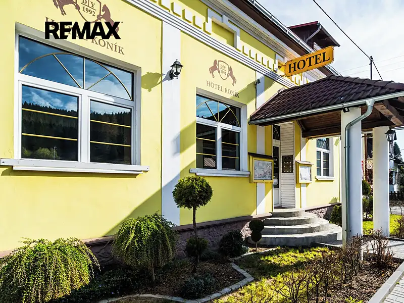 Prodej ubytovacího zařízení 818 m², Karolinka – náhled fotky 3