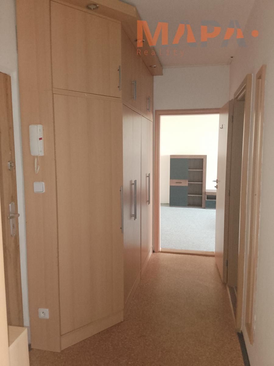 Pronájem bytu 2+1 62 m² – fotografie 4