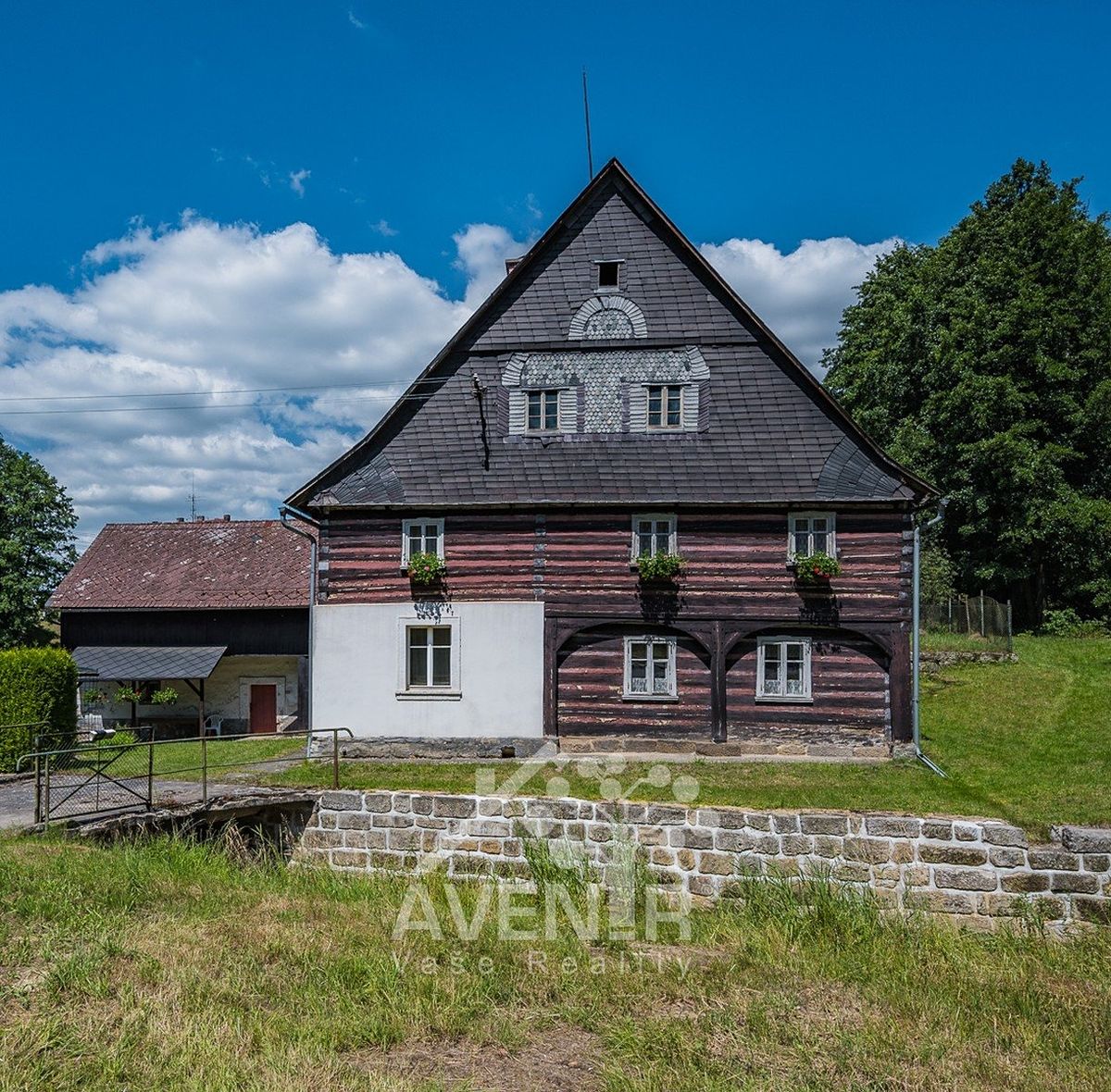 Prodej chalupy 500 m², pozemek 2317 m² – fotografie 2