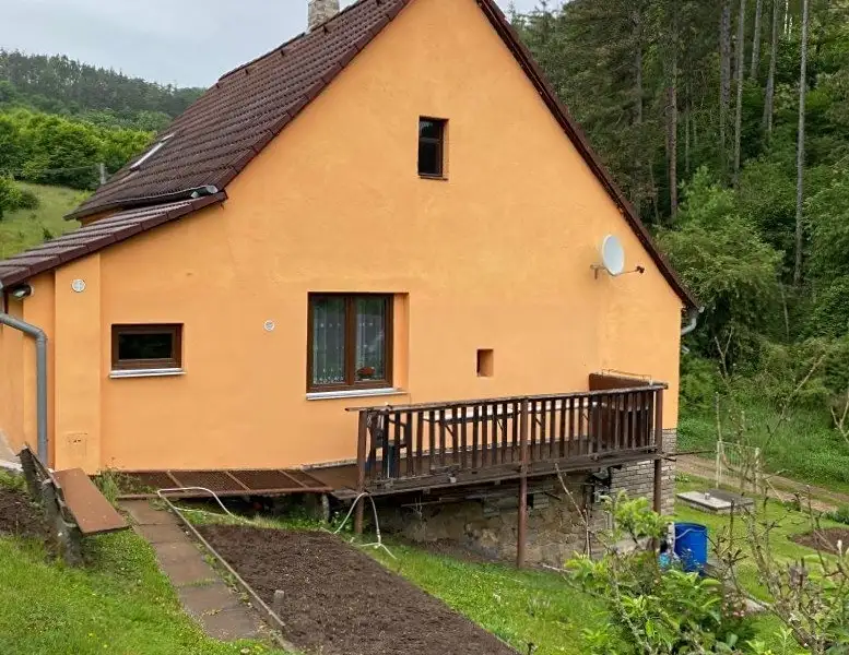 Prodej rodinného domu 160 m², pozemek 2046 m², Hudlice – náhled fotky 3