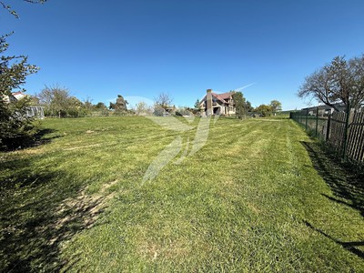Prodej pozemku, 1 689 m² (2 z 10)