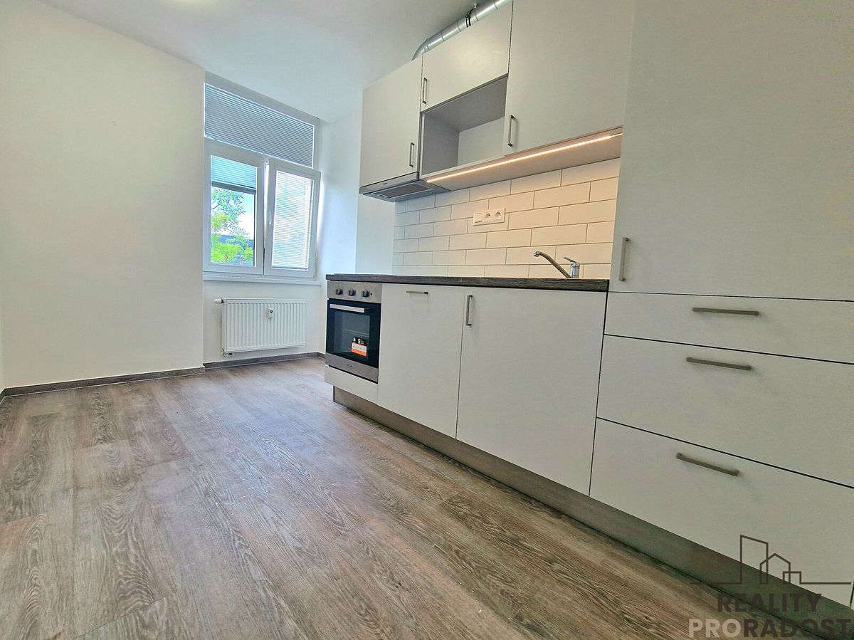 Pronájem bytu 1+1 33 m²