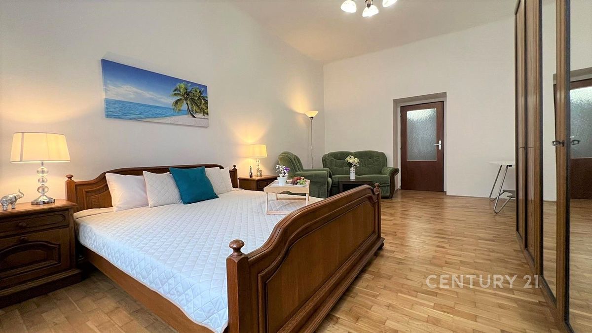 Pronájem bytu 1+1 46 m²