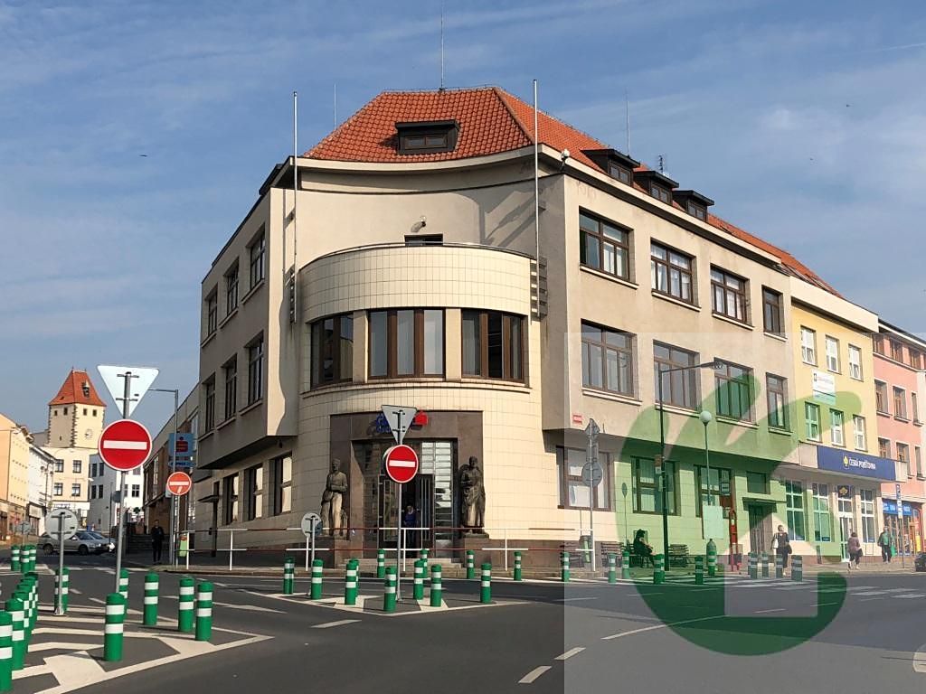 Pronájem kanceláře 92 m²