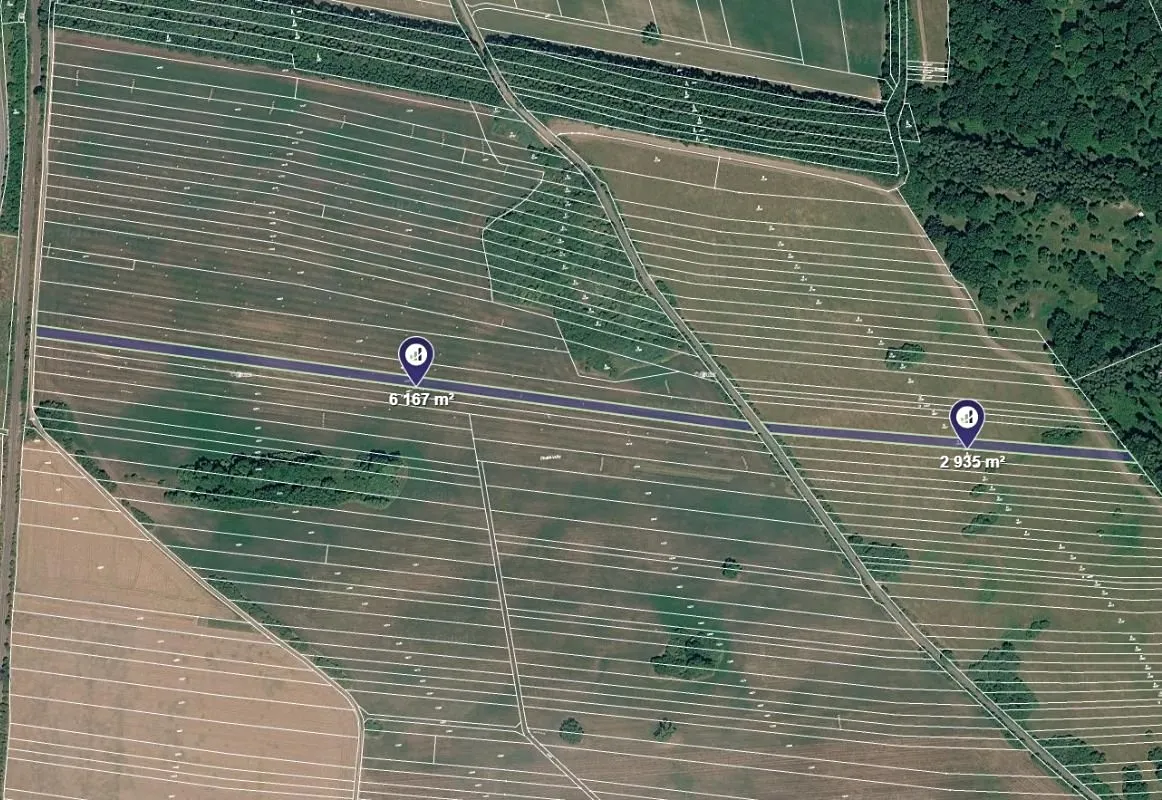 Prodej podílu 1/4 pole 2276 m²