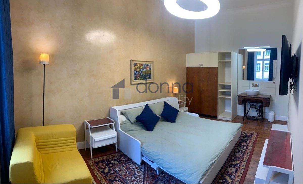 Pronájem bytu 1+1 33 m²