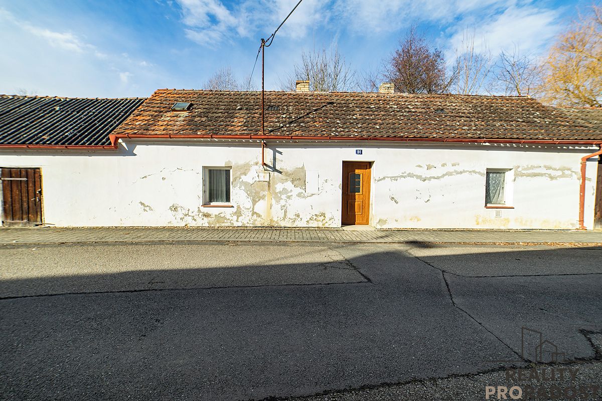 Prodej rodinného domu 54 m², pozemek 146 m² – fotografie 3