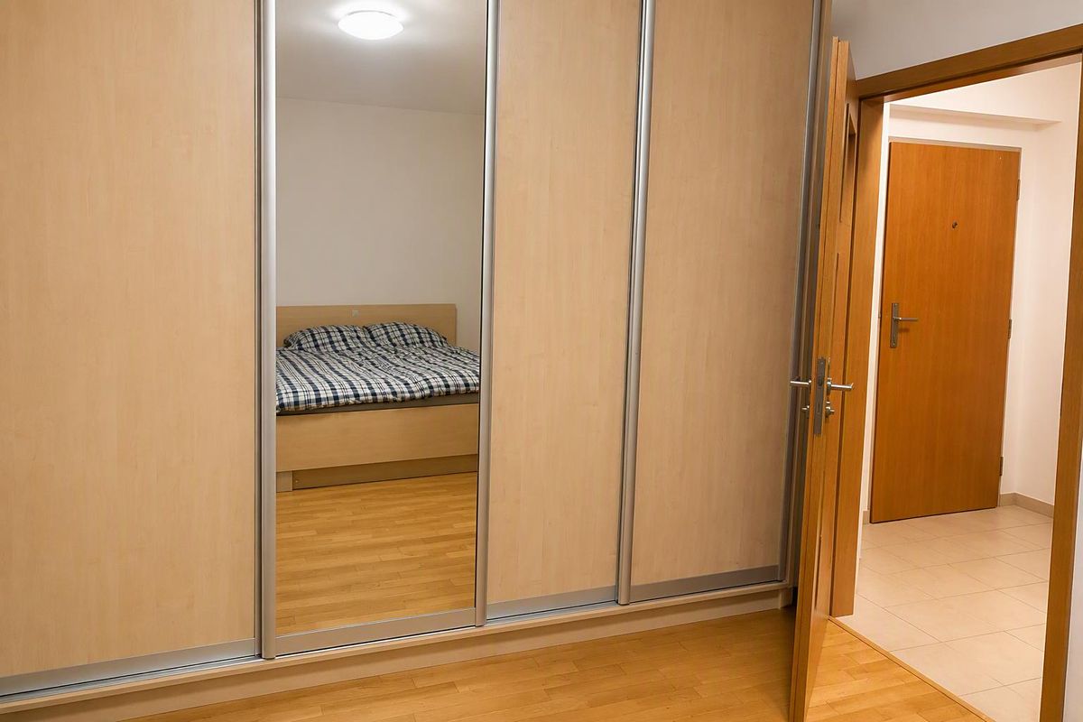 Pronájem bytu 2+kk 57 m² – fotografie 5