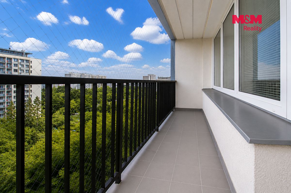 Pronájem bytu 3+kk 72 m² – fotografie 4