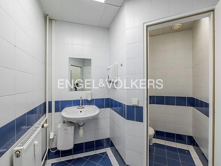 Комерційне приміщення в оренду, 390 м² (10 з 10)