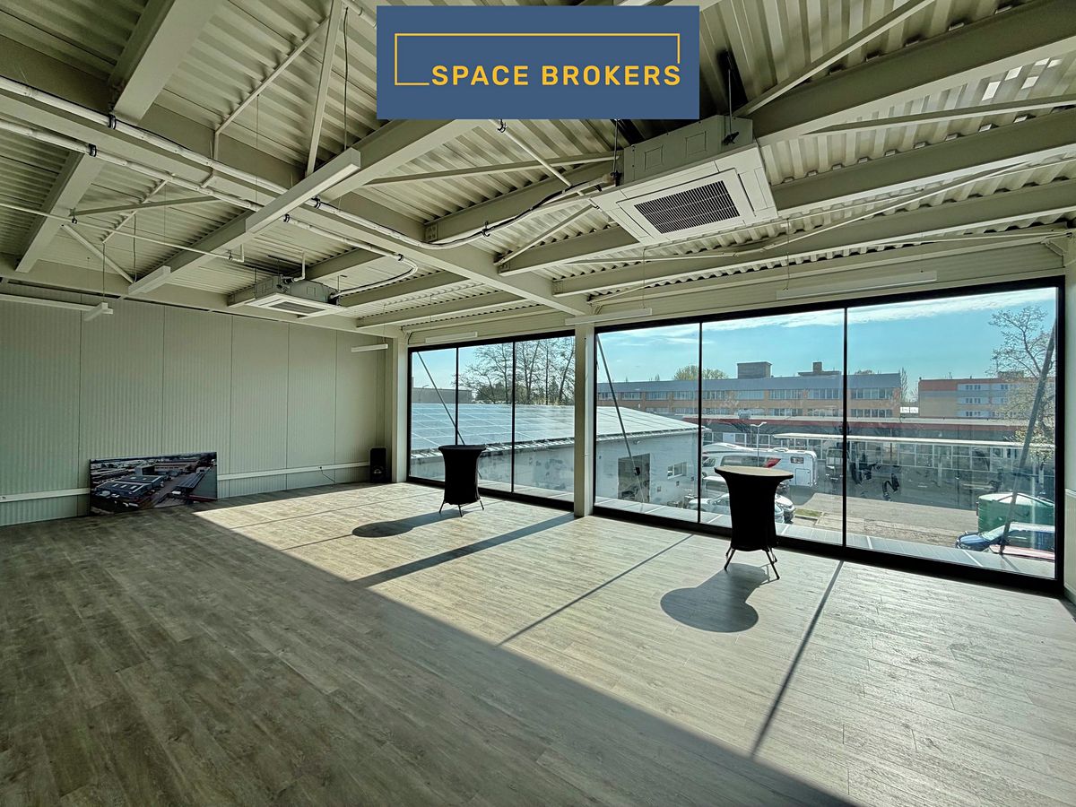 Pronájem kanceláře 128 m² – fotografie 2