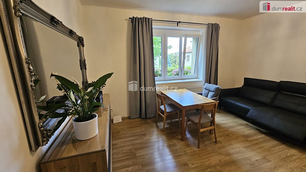Pronájem bytu 2+kk 37 m²