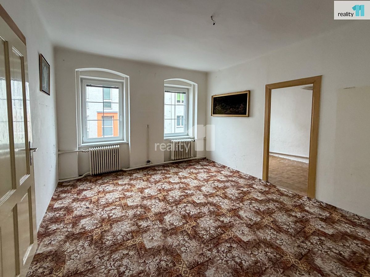 Prodej rodinného domu 200 m², pozemek 70 m² – fotografie 4