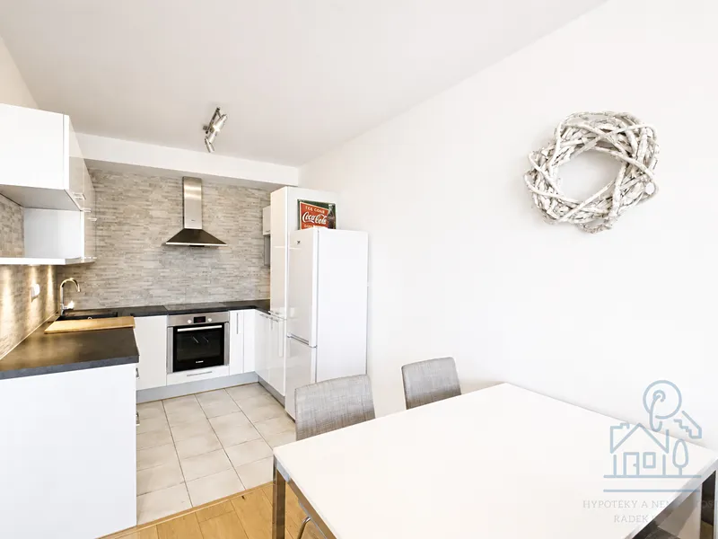 Pronájem bytu 2+kk 56 m², V Háji, Praha - Holešovice – foto 2