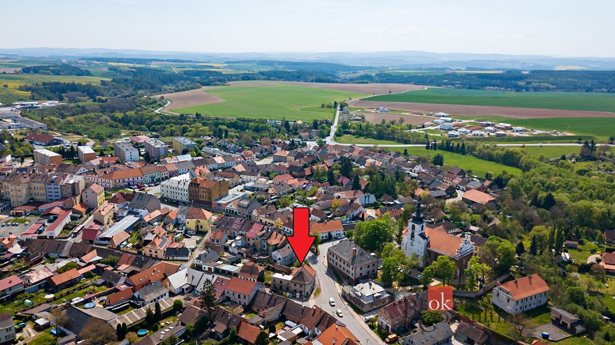 Prodej rodinného domu 194 m², pozemek 415 m² – fotografie 3