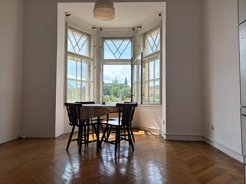 Prodej bytu 4+kk 110 m², Praha – náhled fotky 3