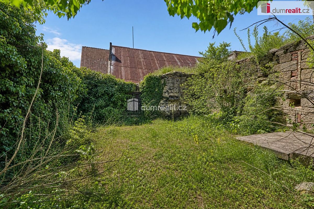 Prodej rodinného domu 200 m², pozemek 321 m² – fotografie 4