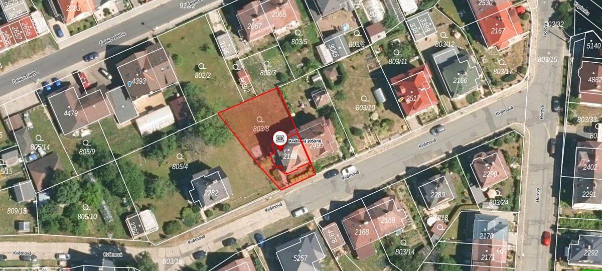 Prodej rodinného domu 250 m², pozemek 444 m² – fotografie 3