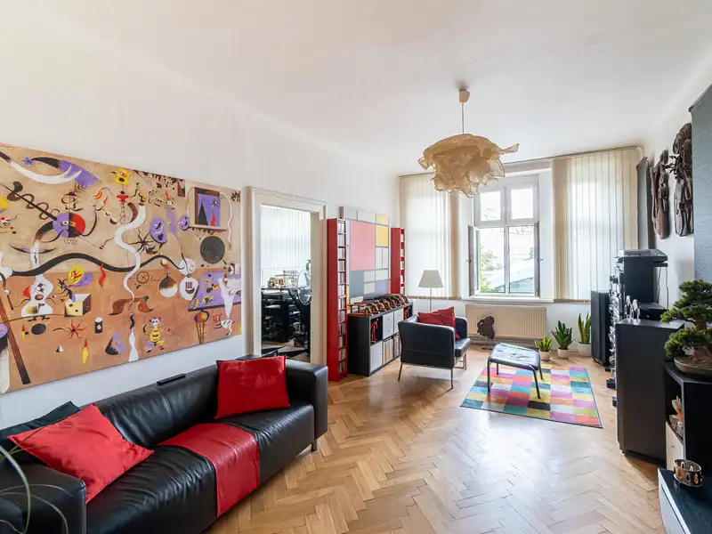 Prodej bytu 2+1 85 m², Praha – náhled fotky 2