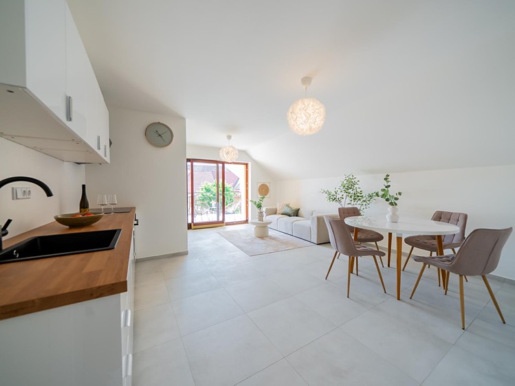 Prodej bytu 3+kk, 79 m² (20 z 27)