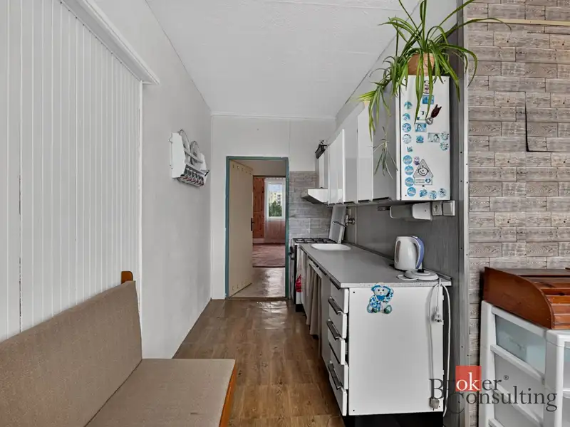 Prodej bytu 3+1 70 m², Přeštice – náhled fotky 2