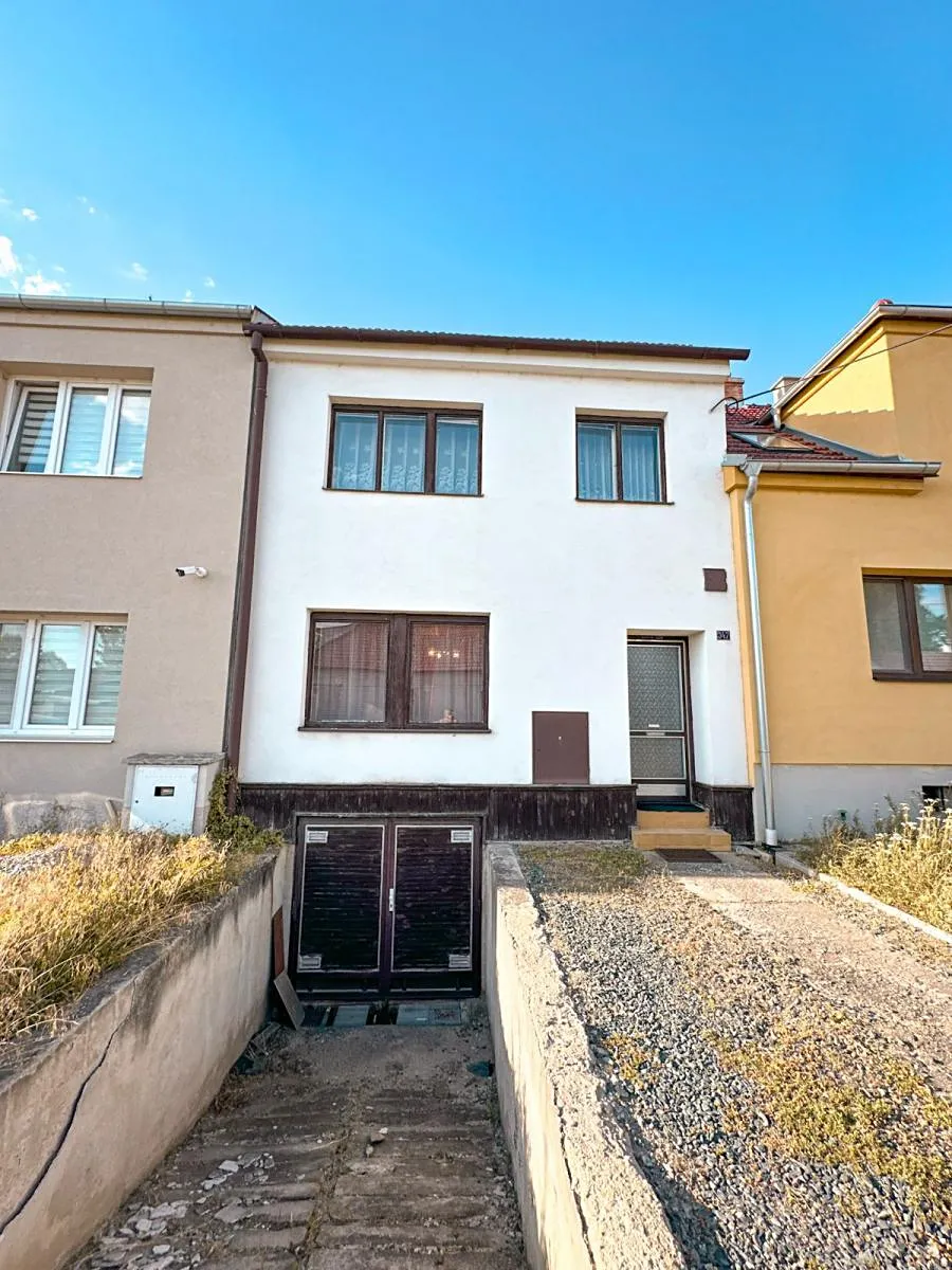 Prodej rodinného domu 120 m², pozemek 527 m²