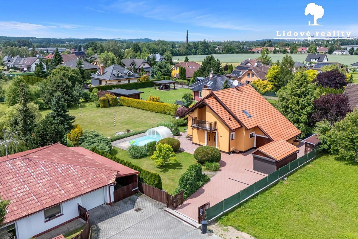 Prodej rodinného domu 226 m², pozemek 2359 m² – fotografie 4