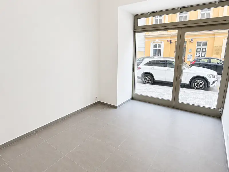 Pronájem obchodního prostoru 17 m², Praha – náhled fotky 2