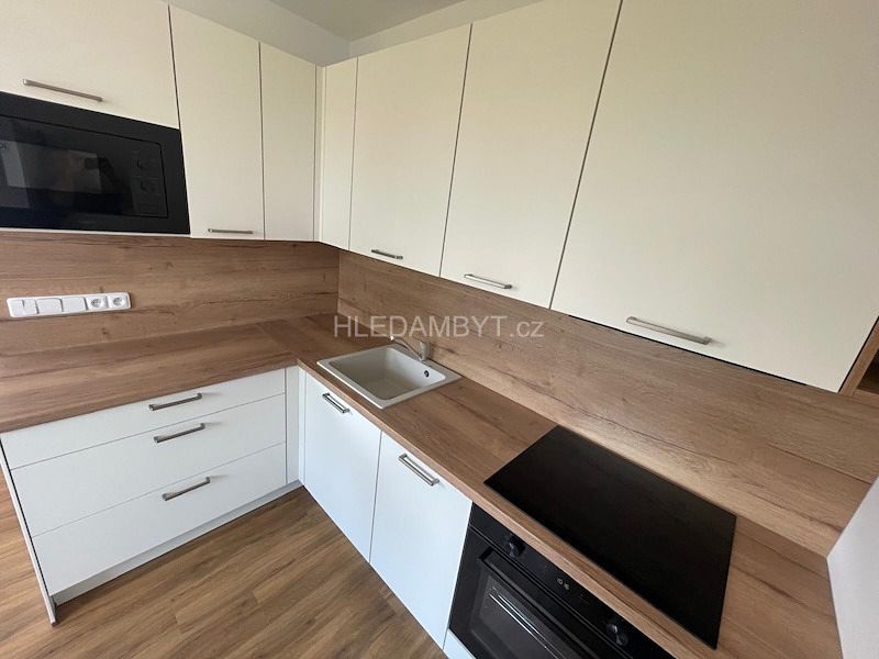 Pronájem bytu 3+1 62 m²