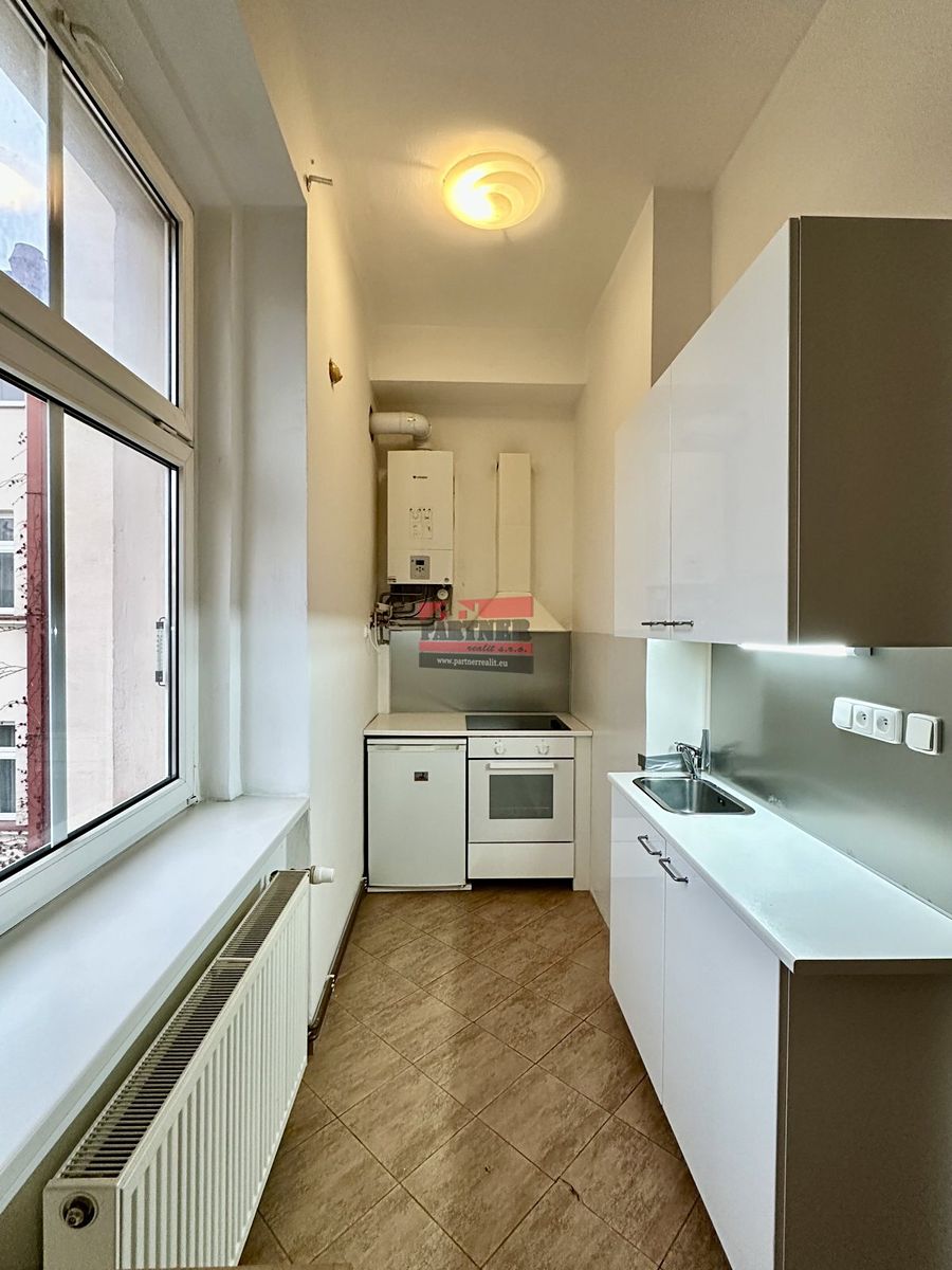 Pronájem bytu 1+1 40 m²