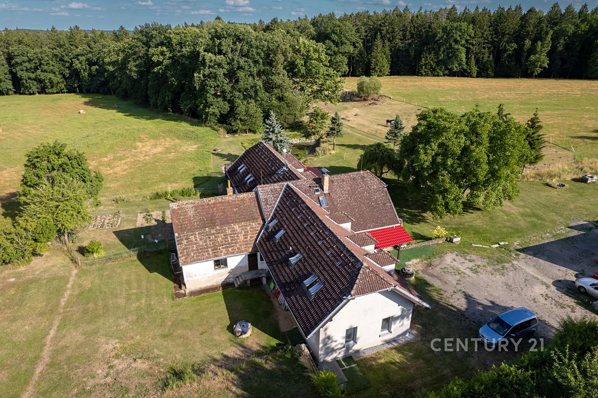 Prodej činžovního domu 600 m² – fotografie 2