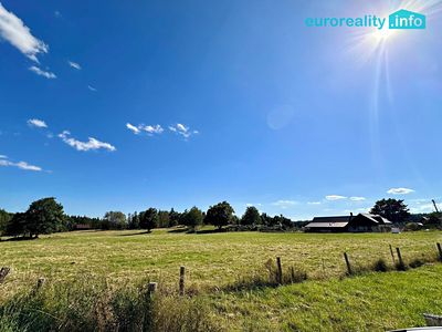 Prodej stavebního pozemku 1500 m²