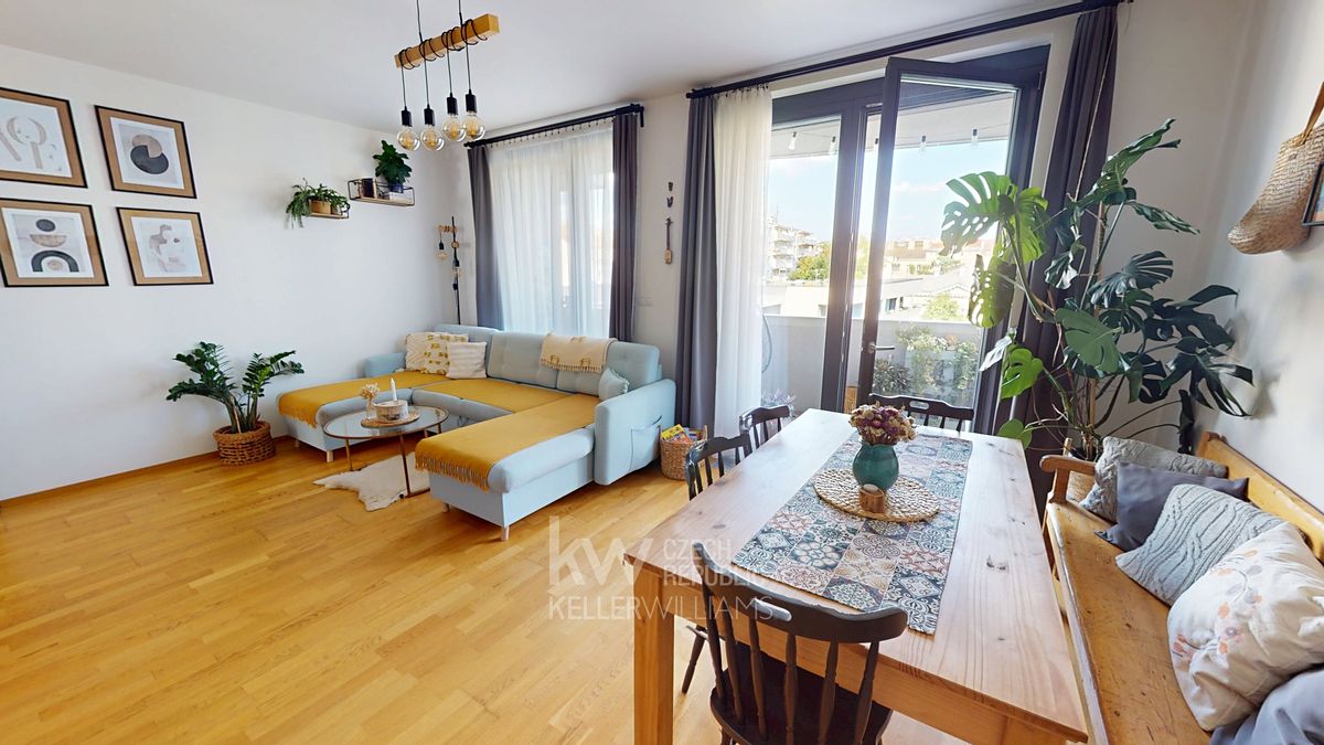 Pronájem bytu 2+kk 62 m²