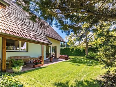 Prodej rodinného domu 360 m², pozemek 1254 m²