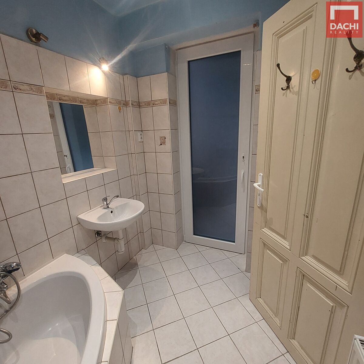 Pronájem bytu 4+1 110 m² – fotografie 4