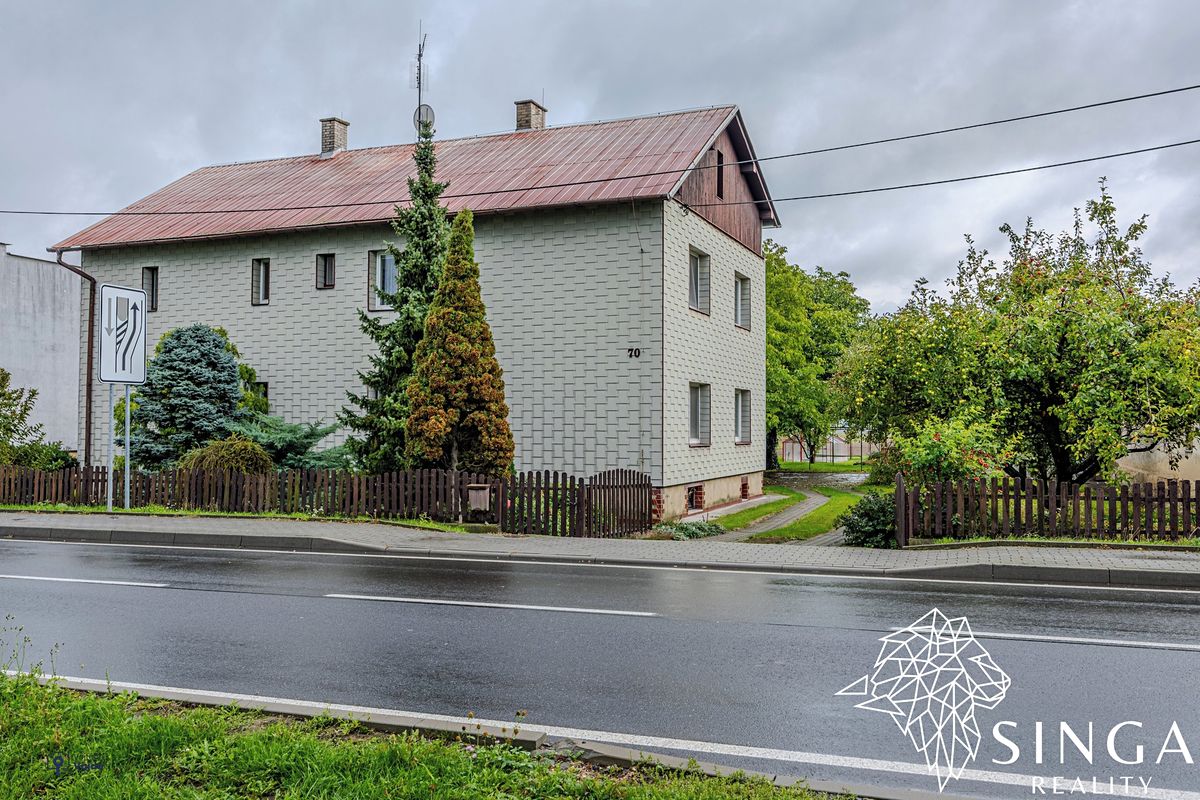Prodej rodinného domu 275 m², pozemek 1510 m² – fotografie 2