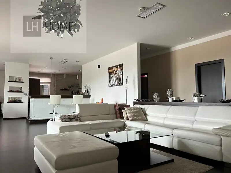 Pronájem bytu 5+kk 285 m², Mariánské Lázně – náhled fotky 1