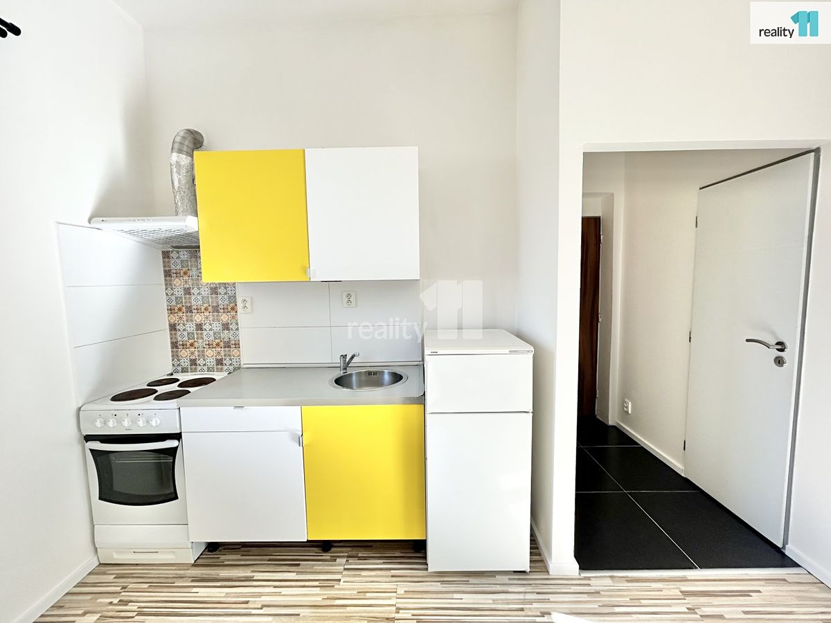 Pronájem bytu 2+kk 35 m²