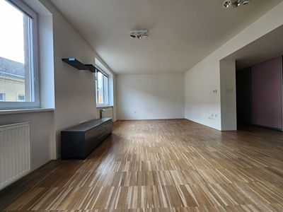 Pronájem bytu 3+1 80 m²