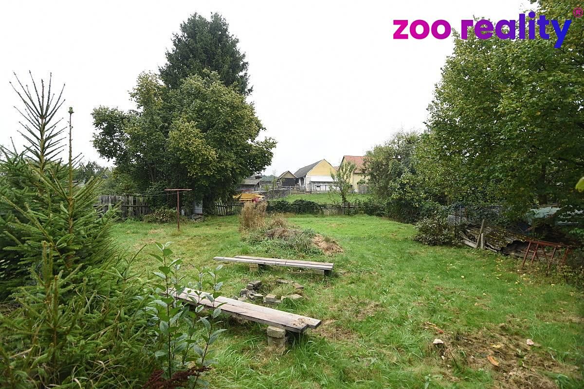 Prodej rodinného domu 144 m², pozemek 1041 m² – fotografie 3