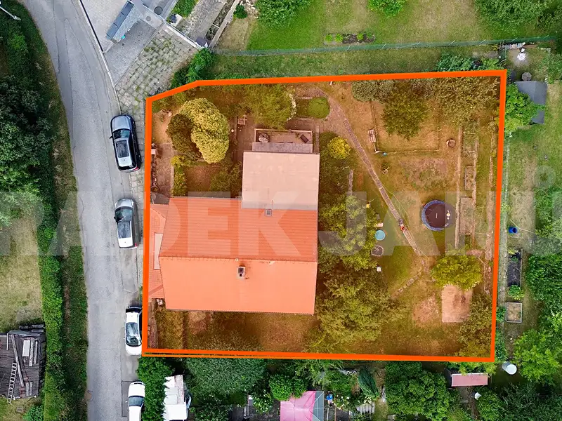 Prodej rodinného domu 202 m², pozemek 892 m², Tábor – náhled fotky 2