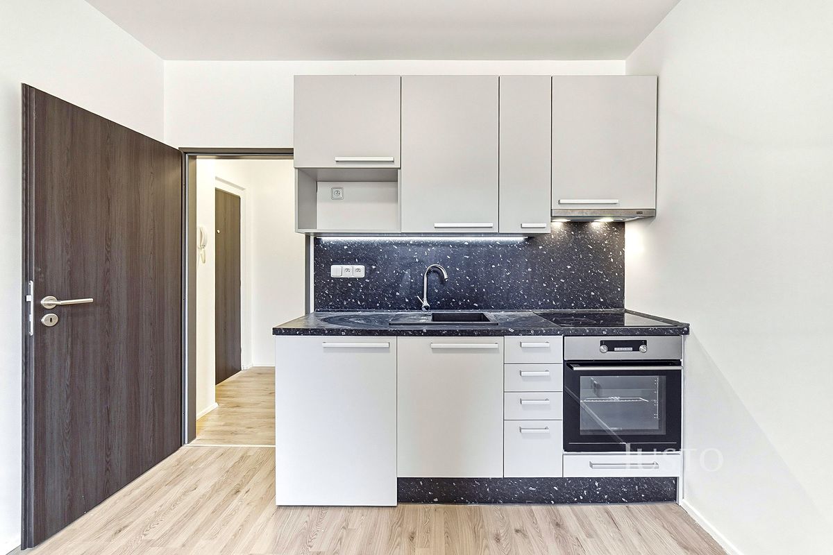 Pronájem bytu 1+kk 25 m²