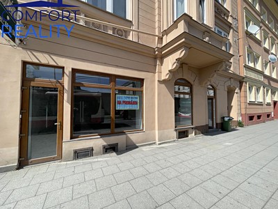 Pronájem obchodního prostoru 220 m²