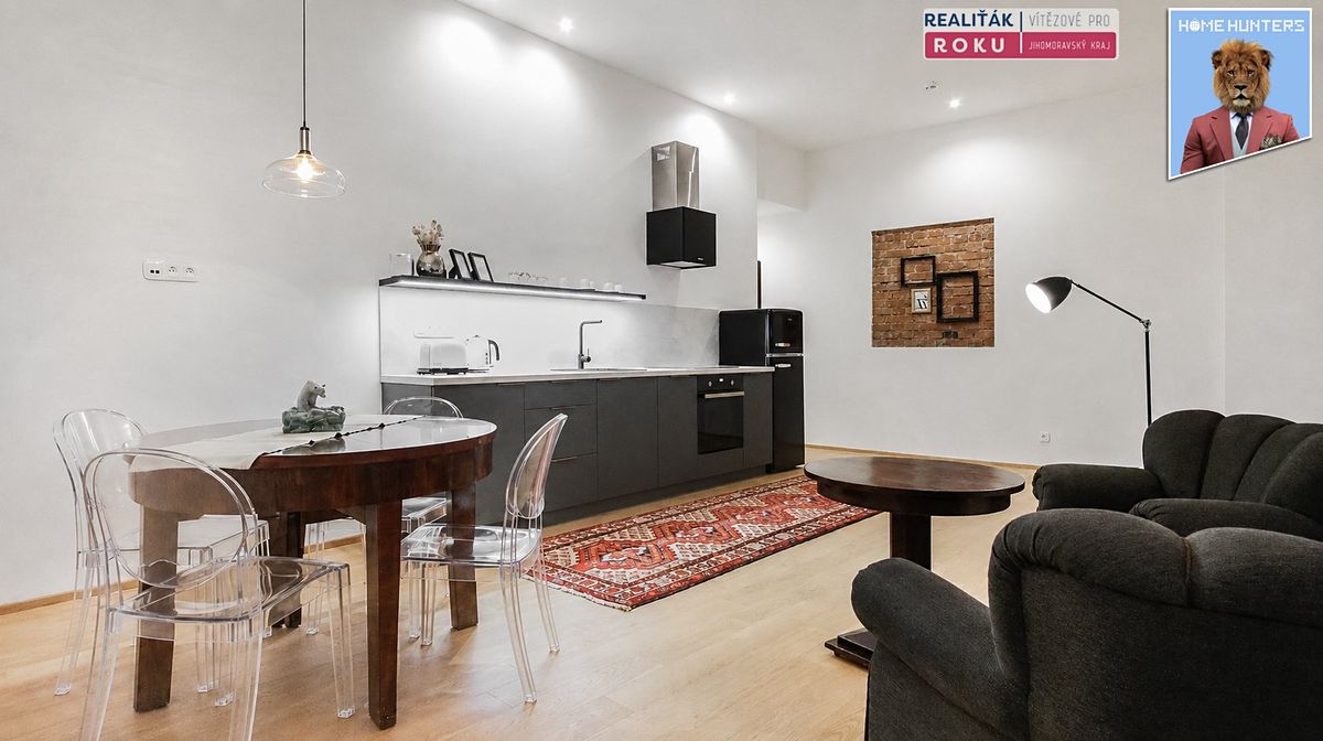 Pronájem bytu 2+kk 51 m²