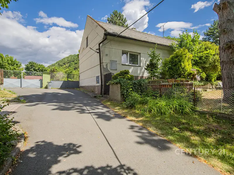 Prodej rodinného domu 220 m², pozemek 3302 m², Týn nad Bečvou – náhled fotky 1