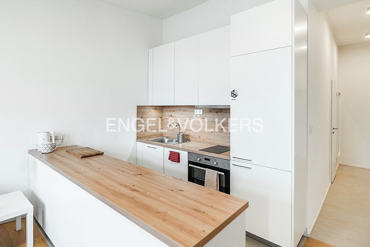 Pronájem bytu 2+kk 60 m² – fotografie 4
