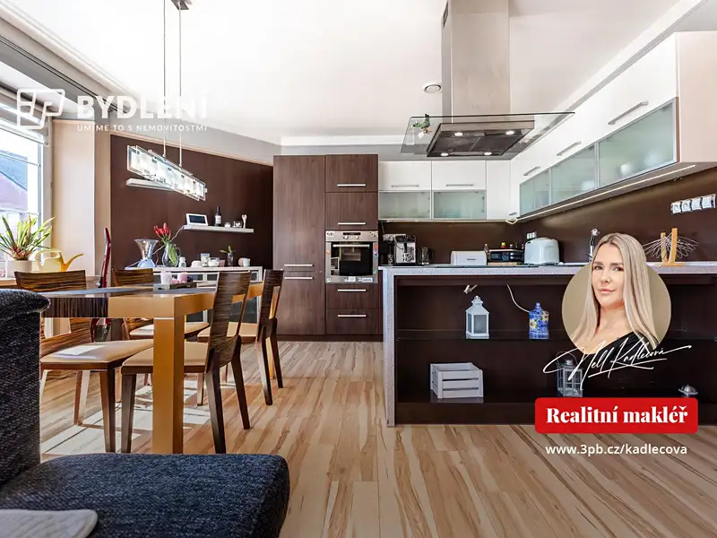 Prodej rodinného domu 317 m², pozemek 791 m², Krupka – náhled fotky 1